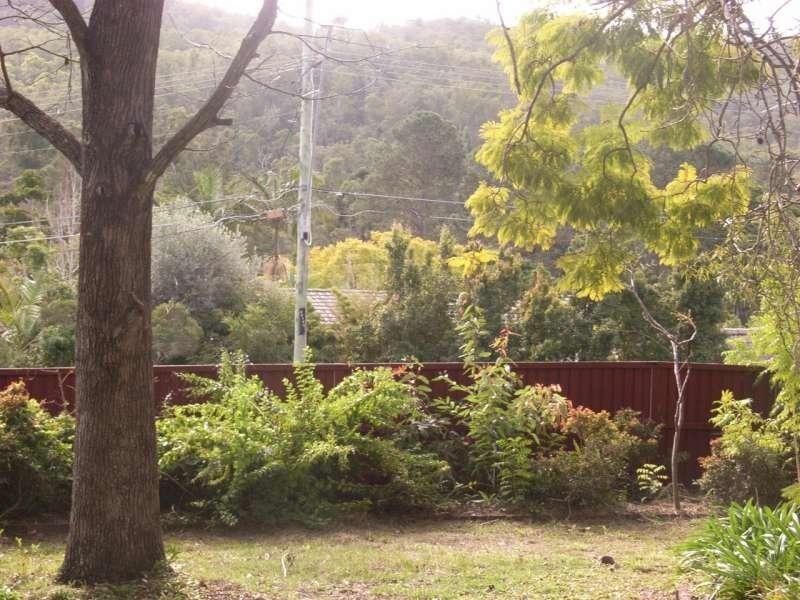 33 Nargong Street, The Gap QLD 4061
