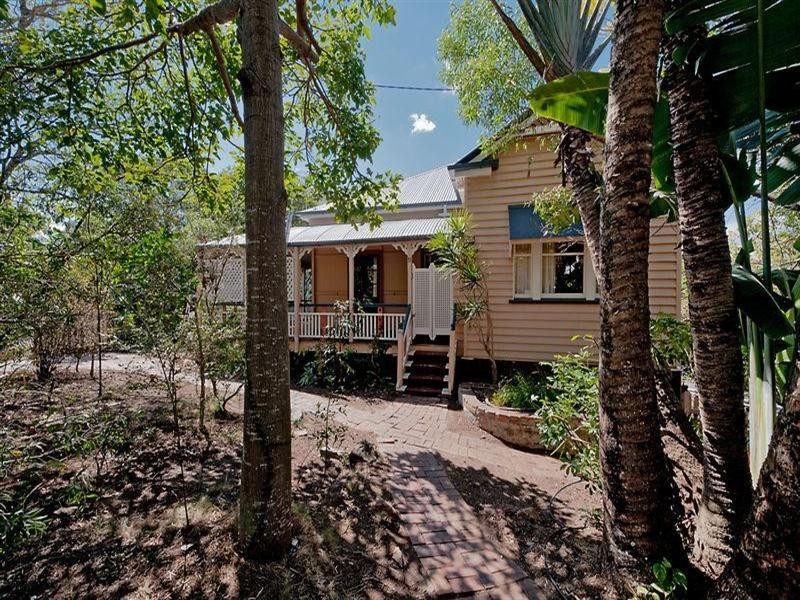 11 Glenrosa Road, Red Hill QLD 4059