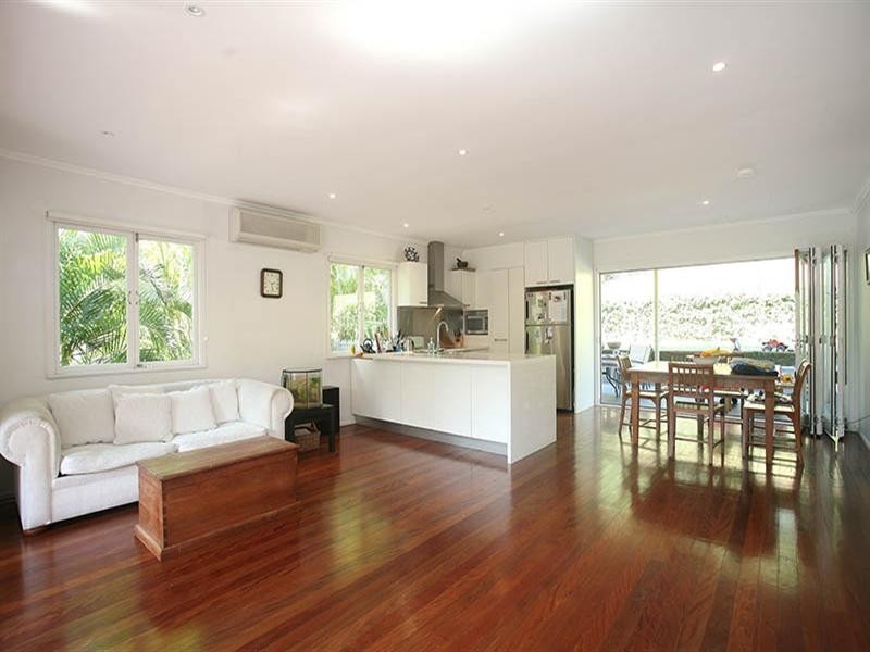 28 Eastment Street, Bardon QLD 4065