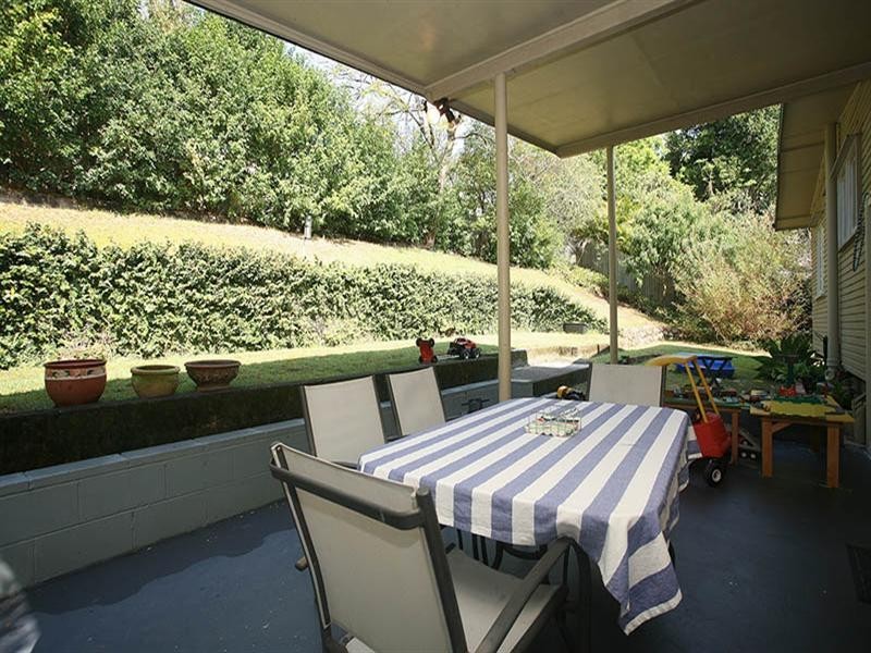 28 Eastment Street, Bardon QLD 4065