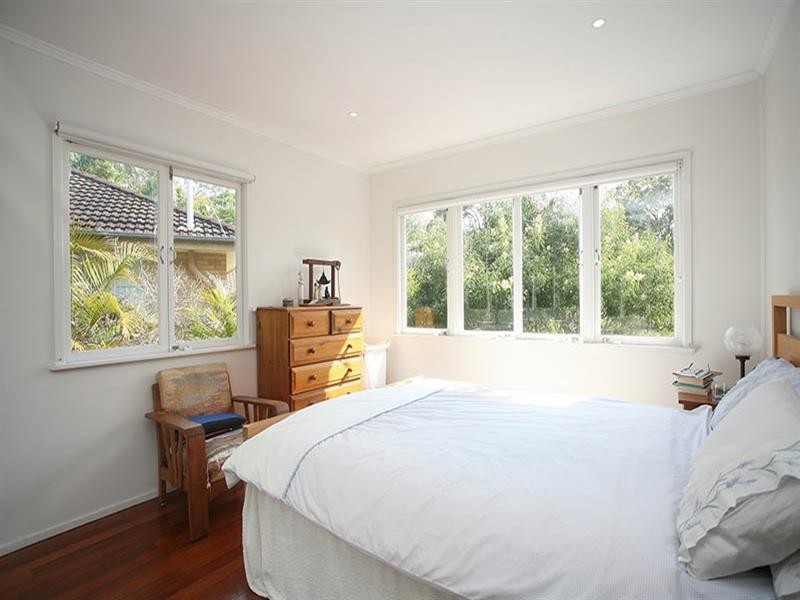 28 Eastment Street, Bardon QLD 4065