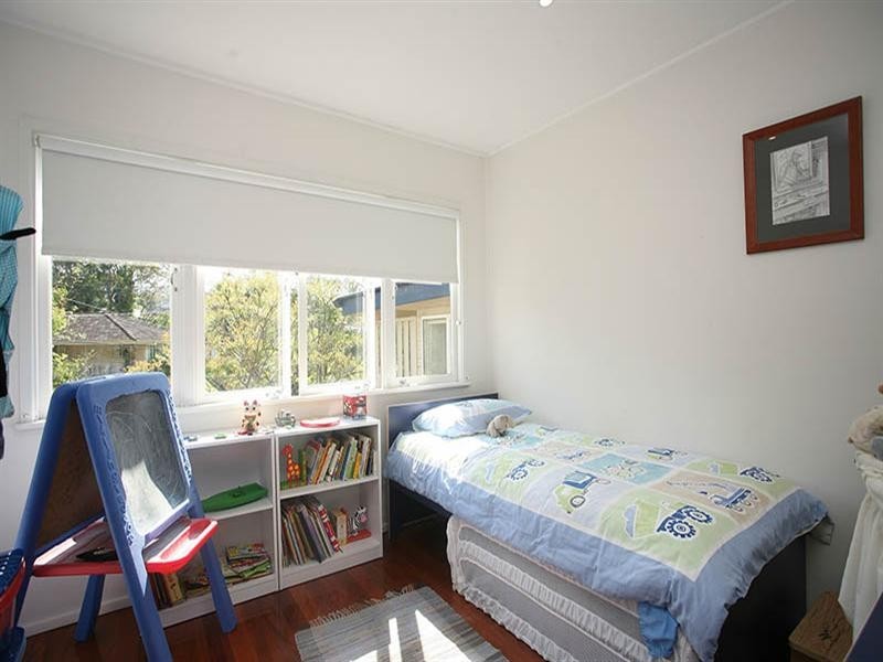 28 Eastment Street, Bardon QLD 4065