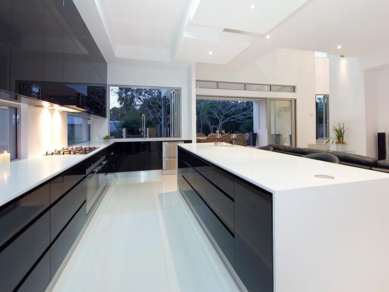 345 Simpsons Road, Bardon QLD 4065