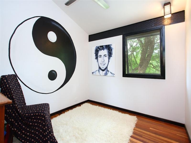 63 Twilight Street, Kenmore QLD 4069