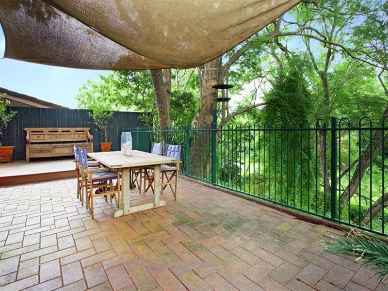 63 Twilight Street, Kenmore QLD 4069