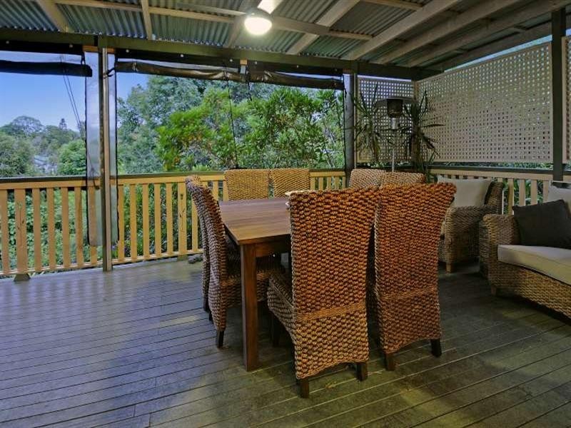 90 Jubilee Terrace, Bardon QLD 4065