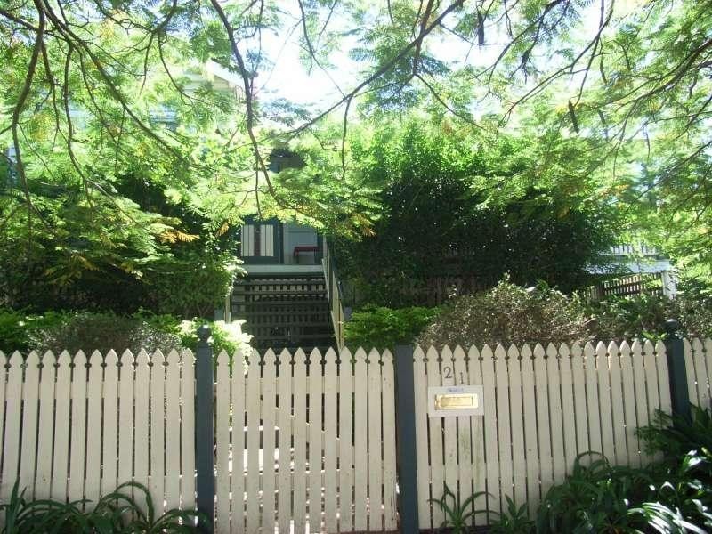21 Willis Street, Gordon Park QLD 4031