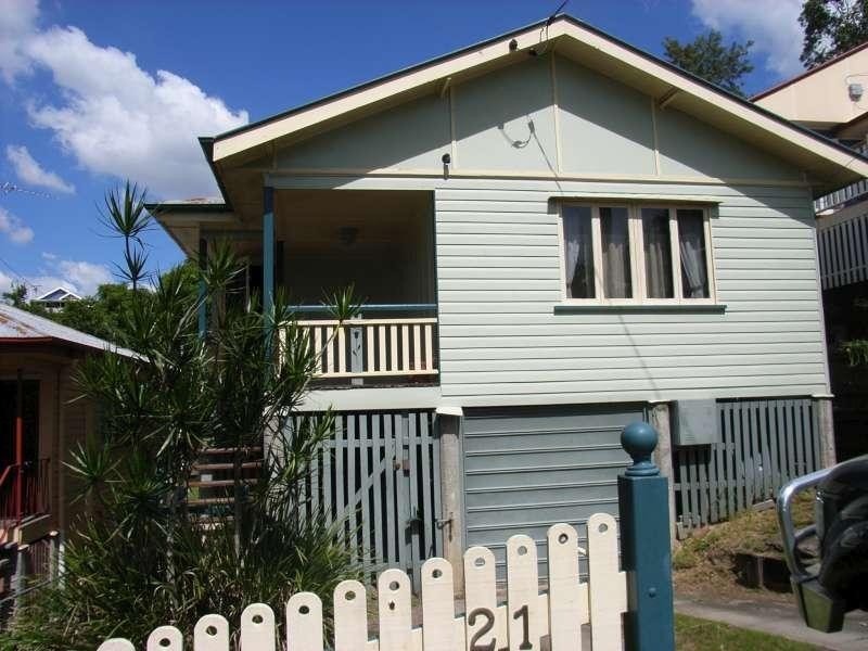 21 Glanmire Street, Paddington QLD 4064