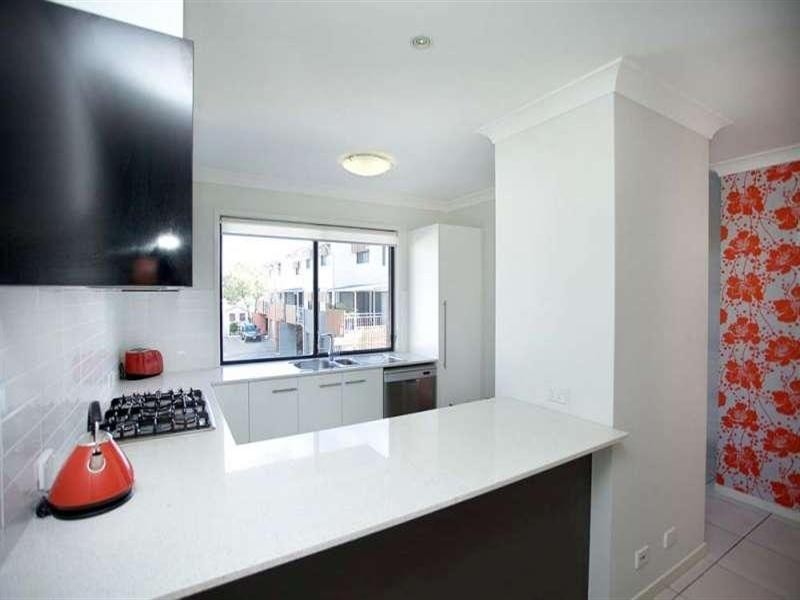 12/36 Tenth Avenue, Windsor QLD 4030