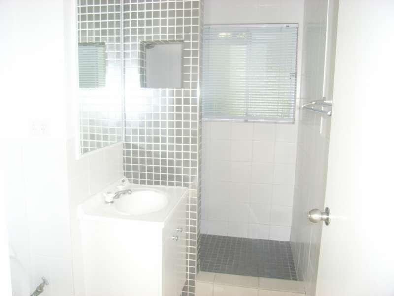 2/66 Dunsmore Street, Kelvin Grove QLD 4059