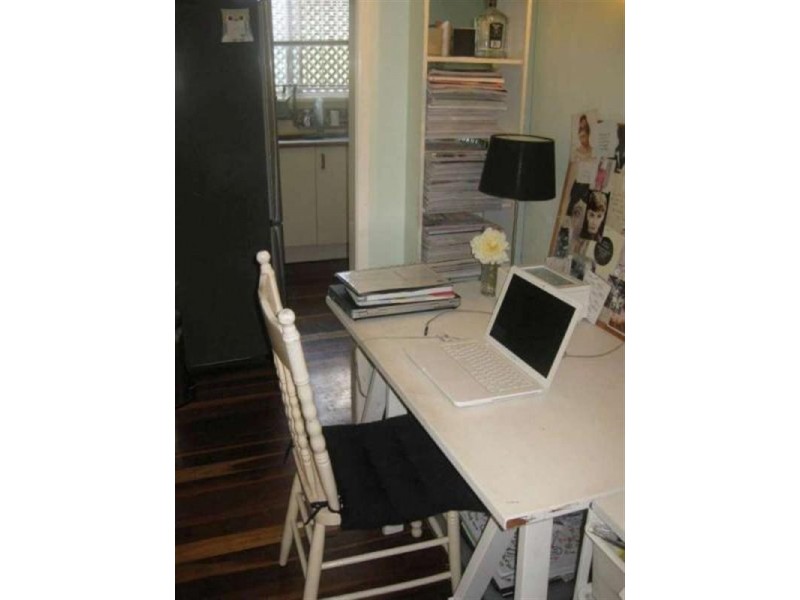 4/11 Ricardo Street, Kelvin Grove QLD 4059