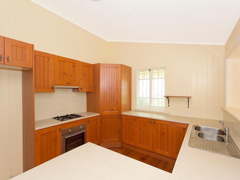 71 Coronation Street, Bardon QLD 4065