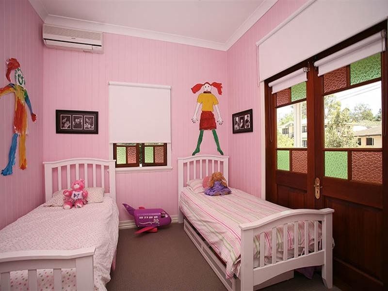 62 Siemon Street, Auchenflower QLD 4066