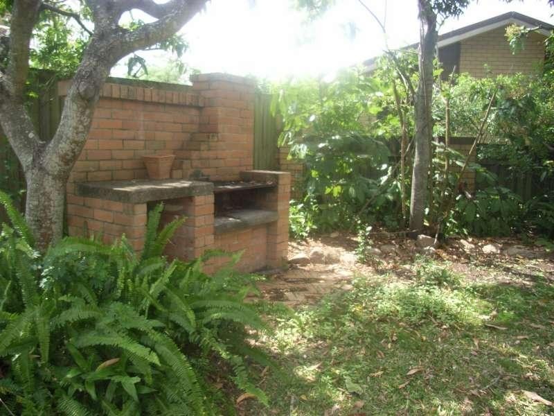 1 Corona Avenue, Ashgrove QLD 4060