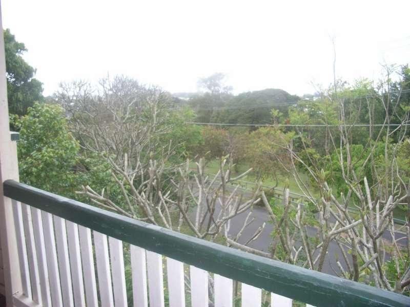 1 Corona Avenue, Ashgrove QLD 4060