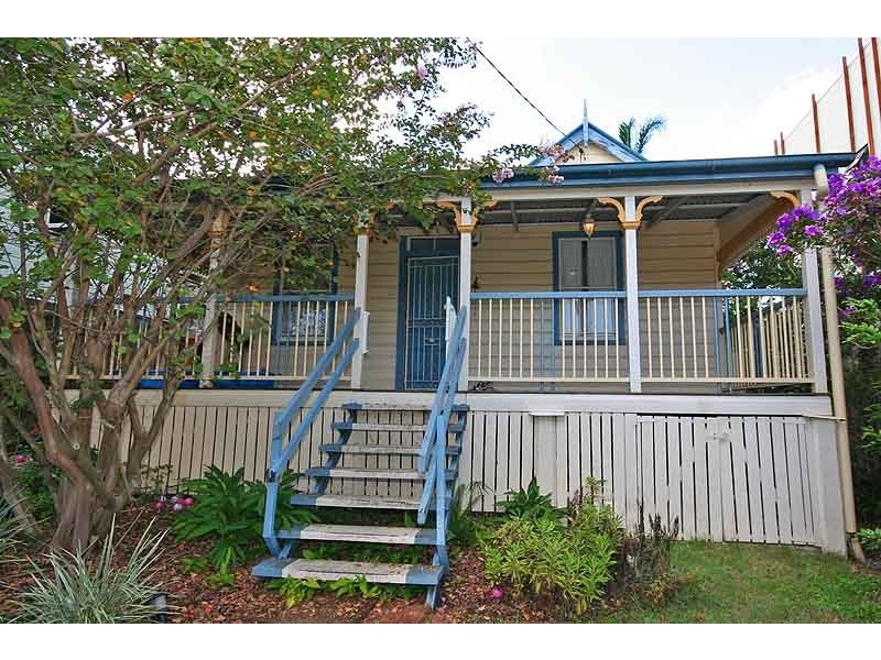 177 Empress Terrace, Bardon QLD 4065