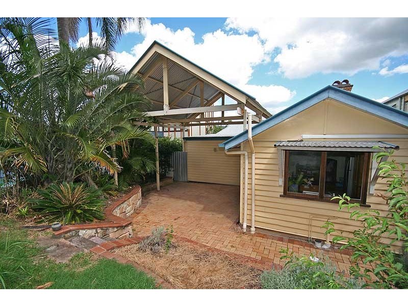 177 Empress Terrace, Bardon QLD 4065