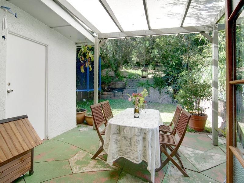 16 Sixth Avenue, Windsor QLD 4030