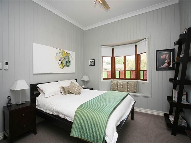 62 Siemon Street, Auchenflower QLD 4066