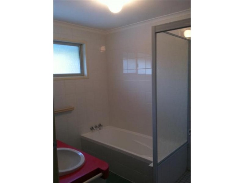 1 Arkin Street, The Gap QLD 4061