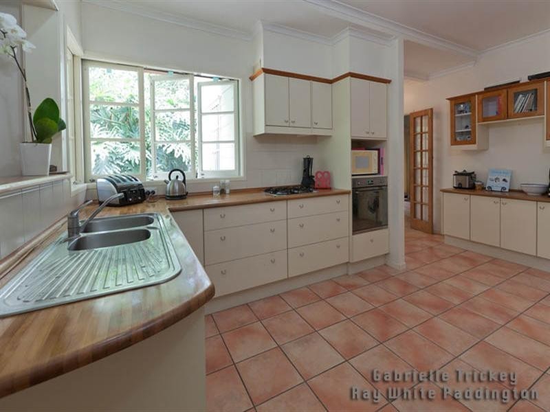 39 Munro Street, Auchenflower QLD 4066