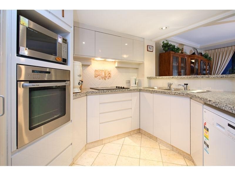 42 Ferry Street, Kangaroo Point QLD 4169