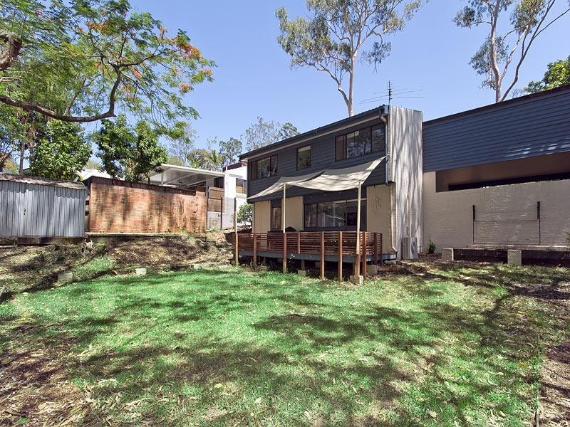 75 Twilight Street, Kenmore QLD 4069