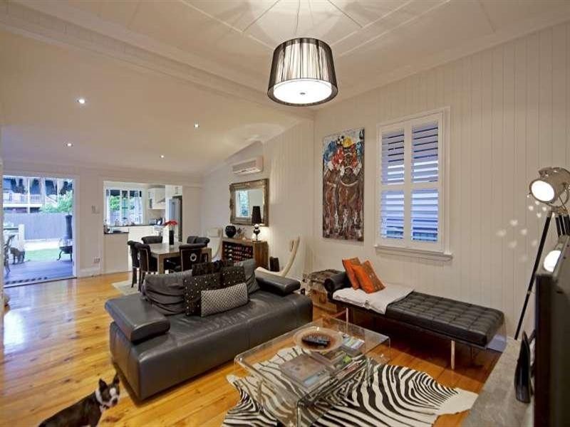 15 Dyne Street, Red Hill QLD 4059