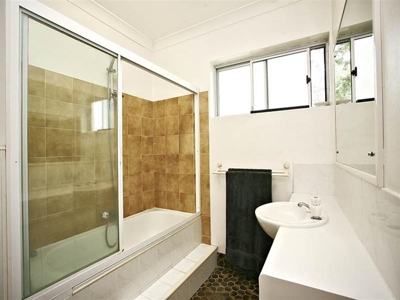 1/33 Glassey Street, Red Hill QLD 4059