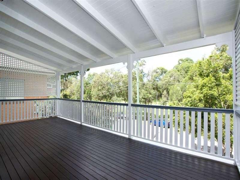 27 Raleigh Street, Ashgrove QLD 4060