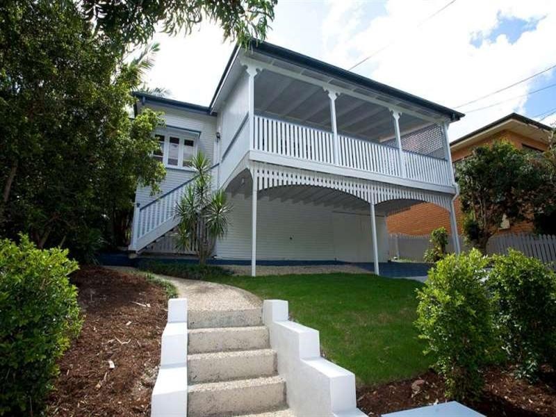 27 Raleigh Street, Ashgrove QLD 4060