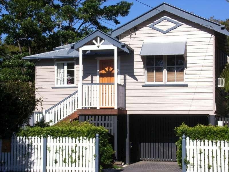 10 Vincent Street, Auchenflower QLD 4066