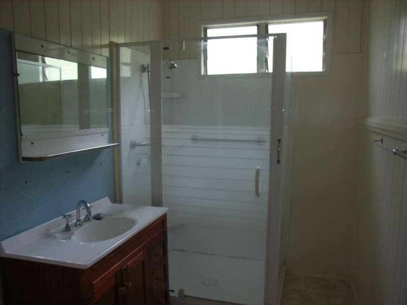 35 The Drive, Bardon QLD 4065