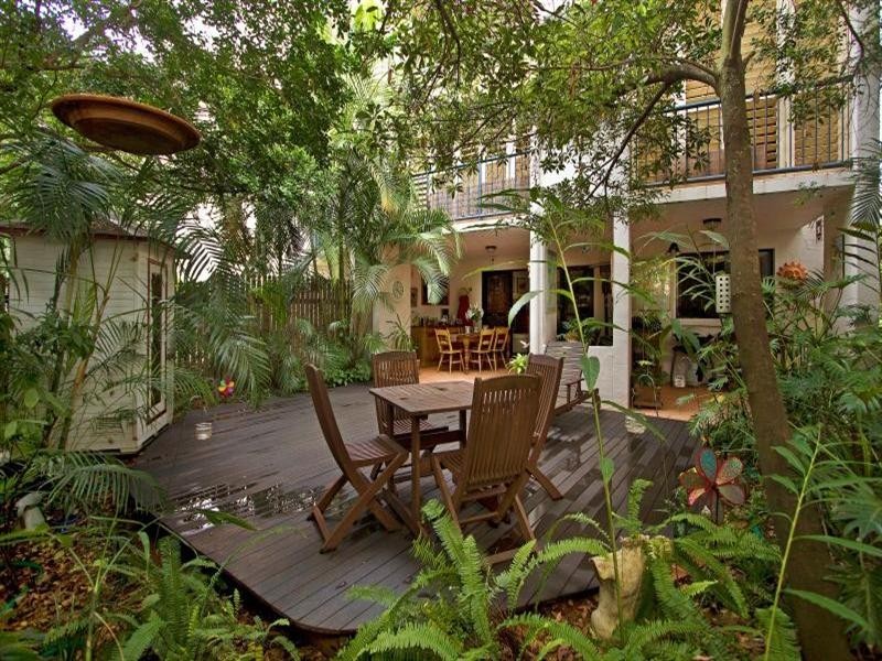 1/10 Oxlade Drive, New Farm QLD 4005