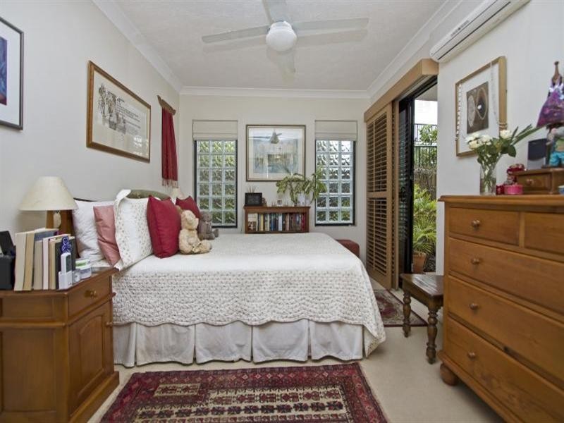 1/10 Oxlade Drive, New Farm QLD 4005