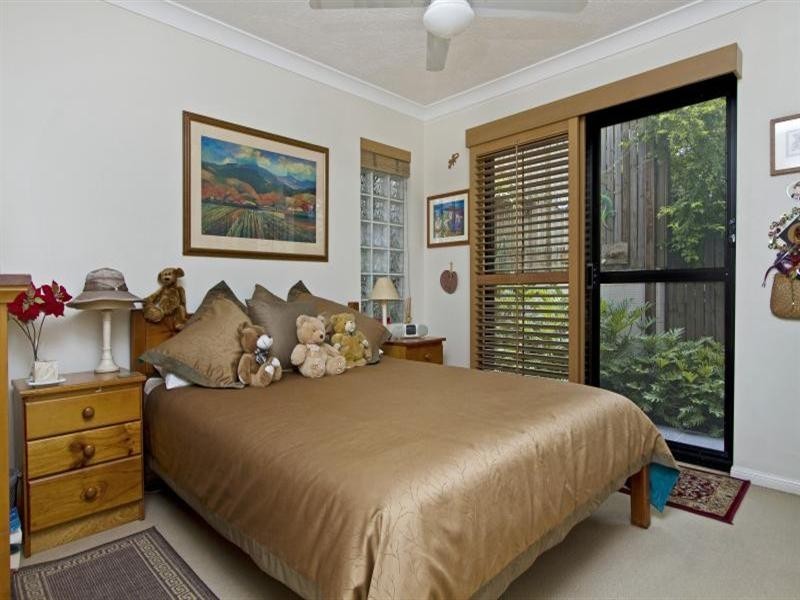 1/10 Oxlade Drive, New Farm QLD 4005