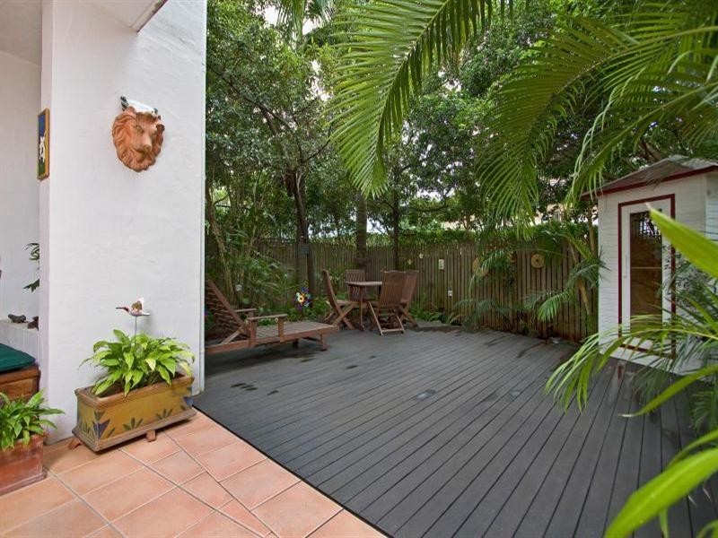 1/10 Oxlade Drive, New Farm QLD 4005