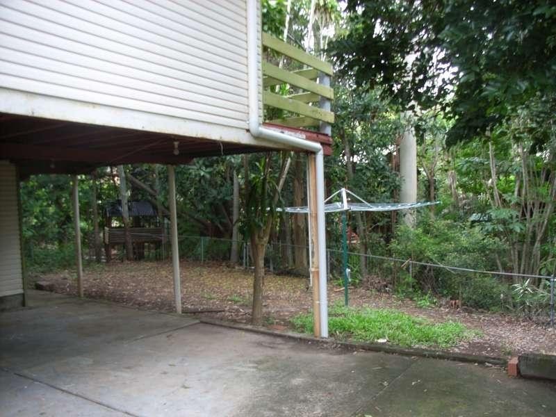 28 Kirri Street, The Gap QLD 4061