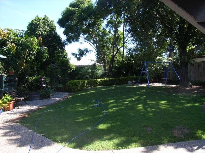 72 Mar Street, Holland Park QLD 4121