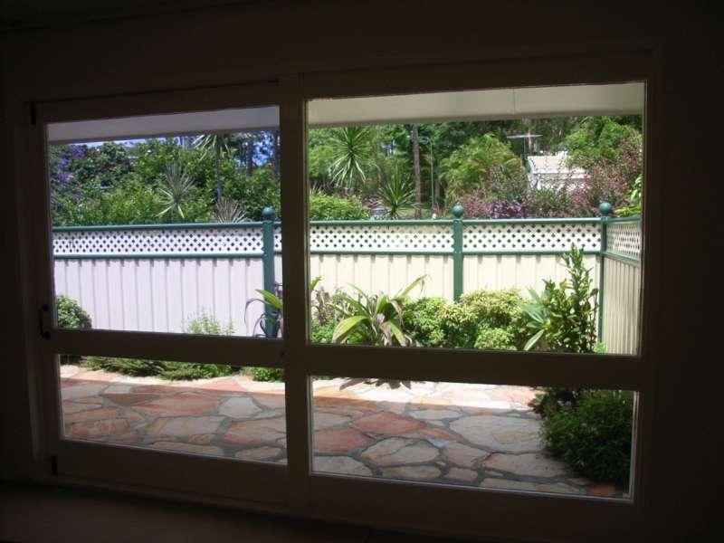 1 Edale Street, Kenmore QLD 4069