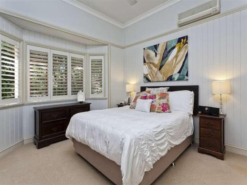 59 Accession Street, Bardon QLD 4065