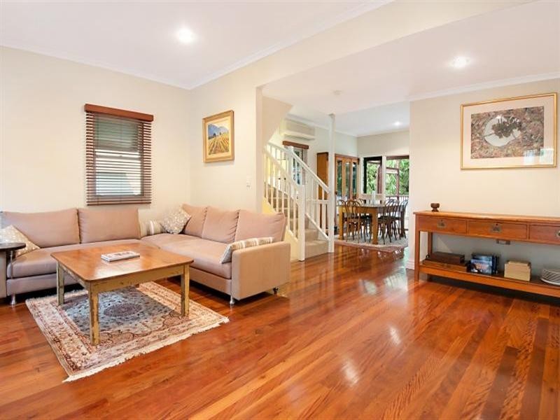 21 Crown Street, Brisbane QLD 4000