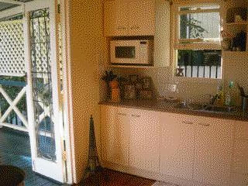 13 Hazelwood Street, Paddington QLD 4064