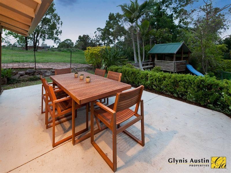 272 Russell Terrace, Indooroopilly QLD 4068