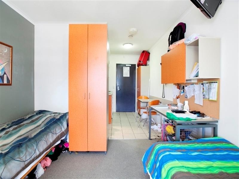 812/9 Castlebar Street, Kangaroo Point QLD 4169