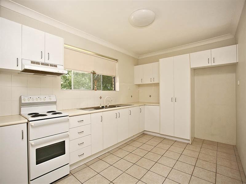 4/33 Glassey Street, Red Hill QLD 4059