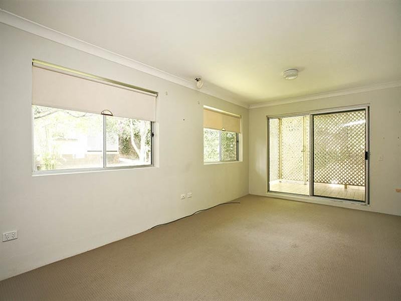 4/33 Glassey Street, Red Hill QLD 4059