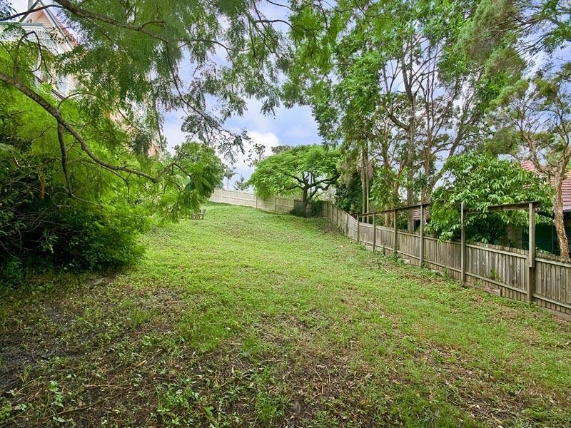 20 Carroll Street, Bardon QLD 4065