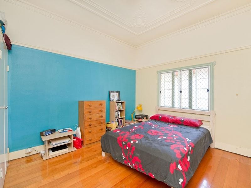 6 Hartfield Drive, Bardon QLD 4065