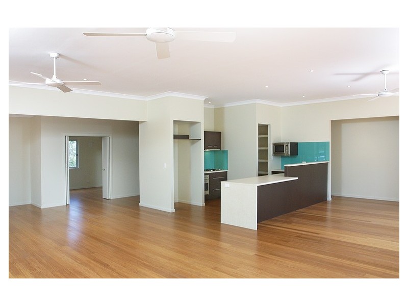 450 Gold Creek Road, Brookfield QLD 4069